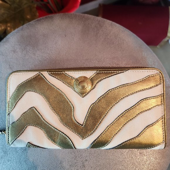 COACH ~ Gold Metallic and Cream Zebra Print Zip Wallet ~ EXCELLENT CONDITION - Picture 1 of 3
